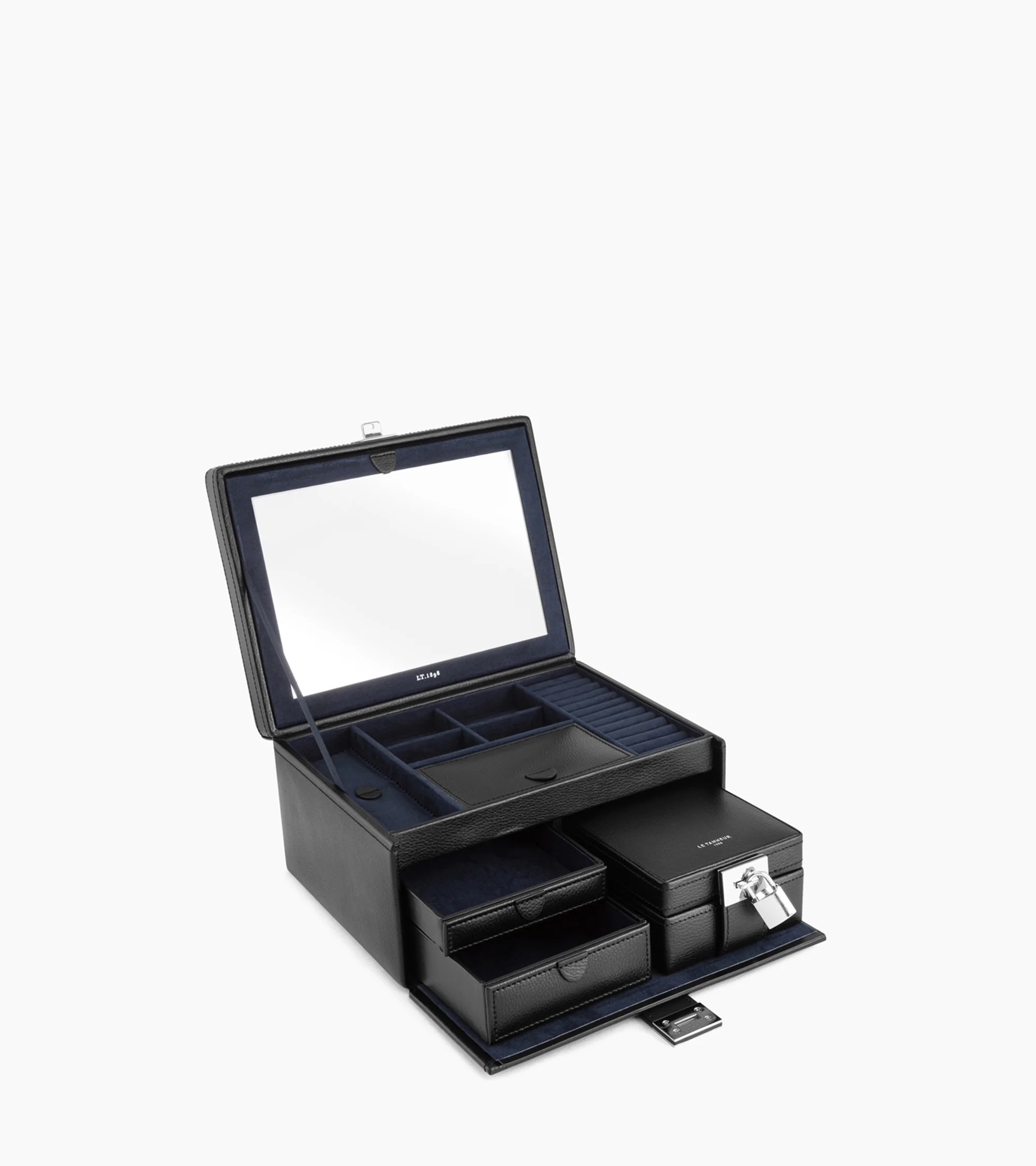 Large jewelry box in leather
