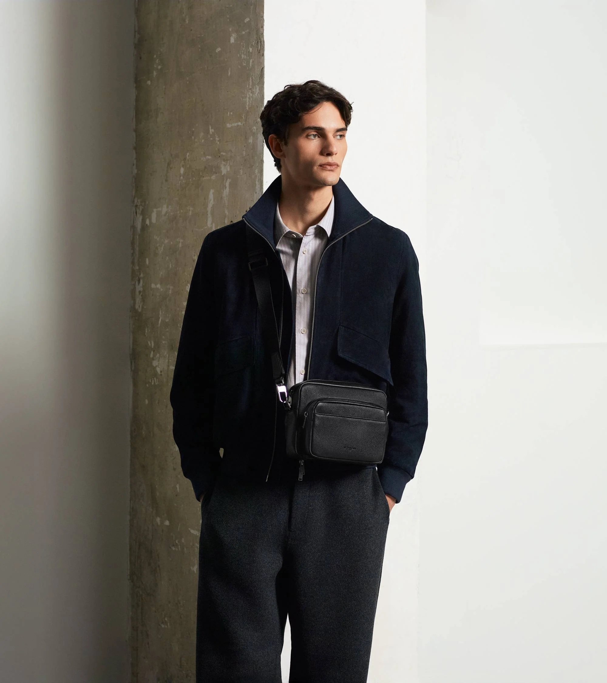 Marceau small shoulder bag in grained leather - Image 2