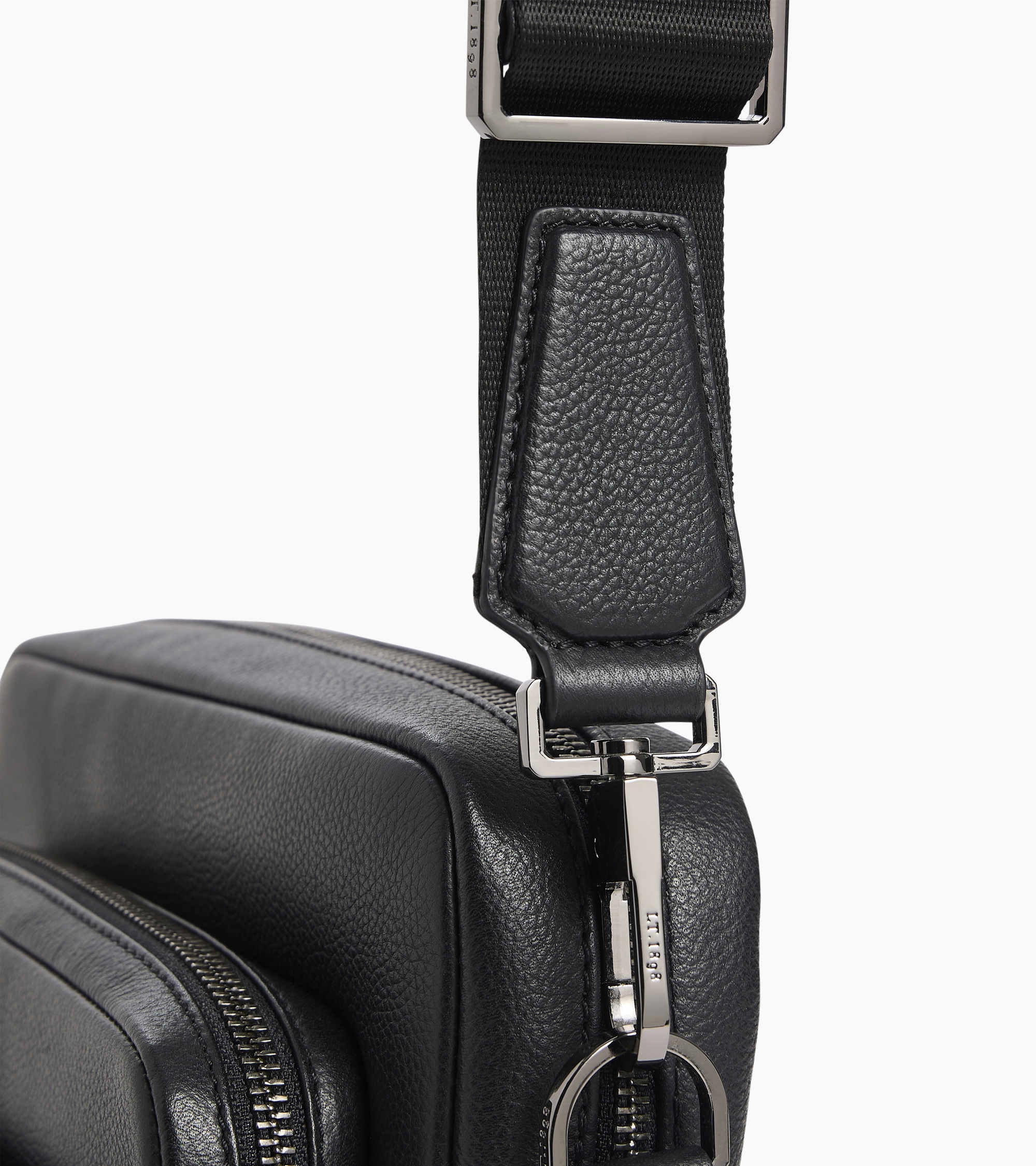 Marceau small shoulder bag in grained leather - Image 3