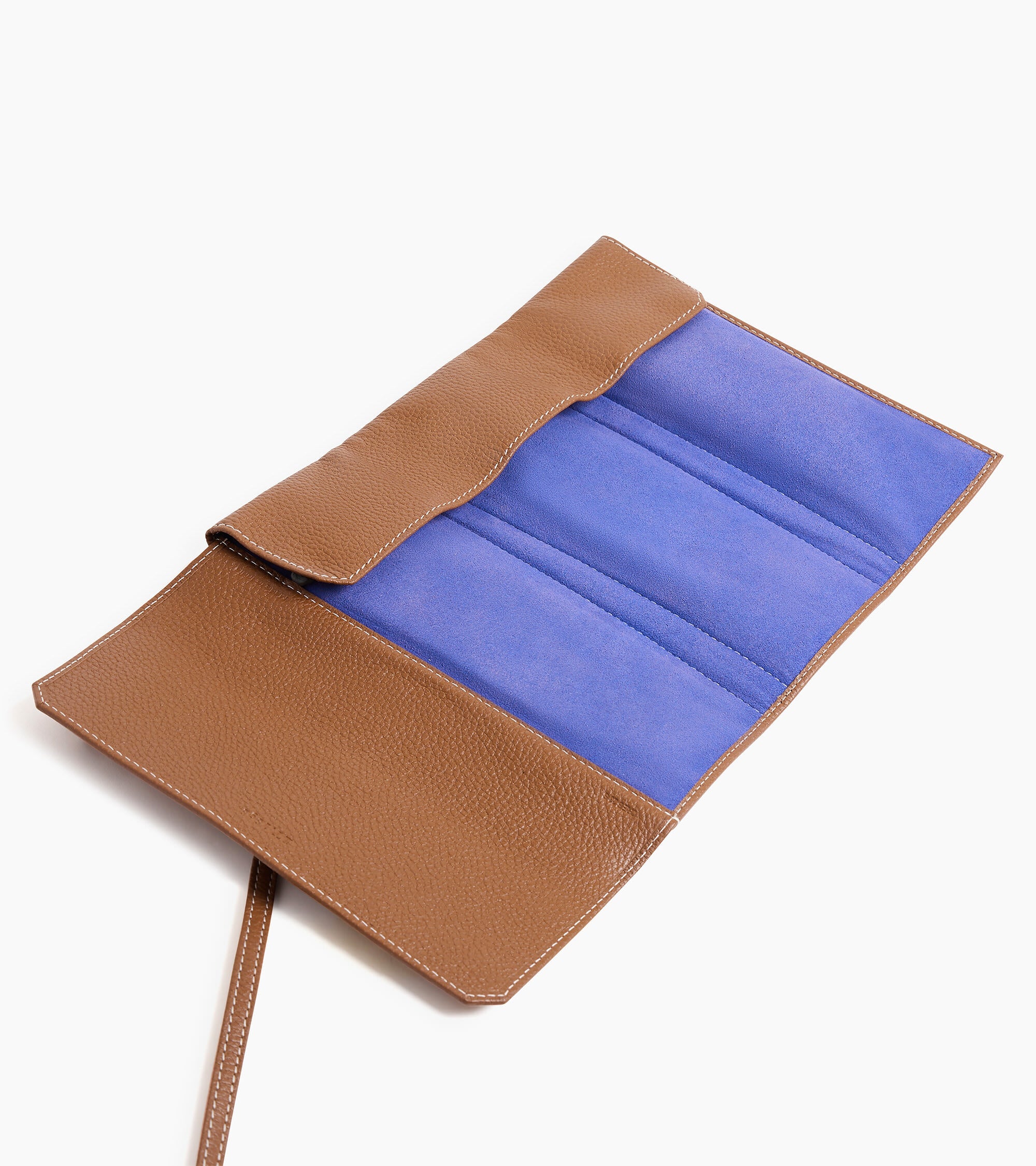 Three-slot travel watch case in grained leather - Image 2